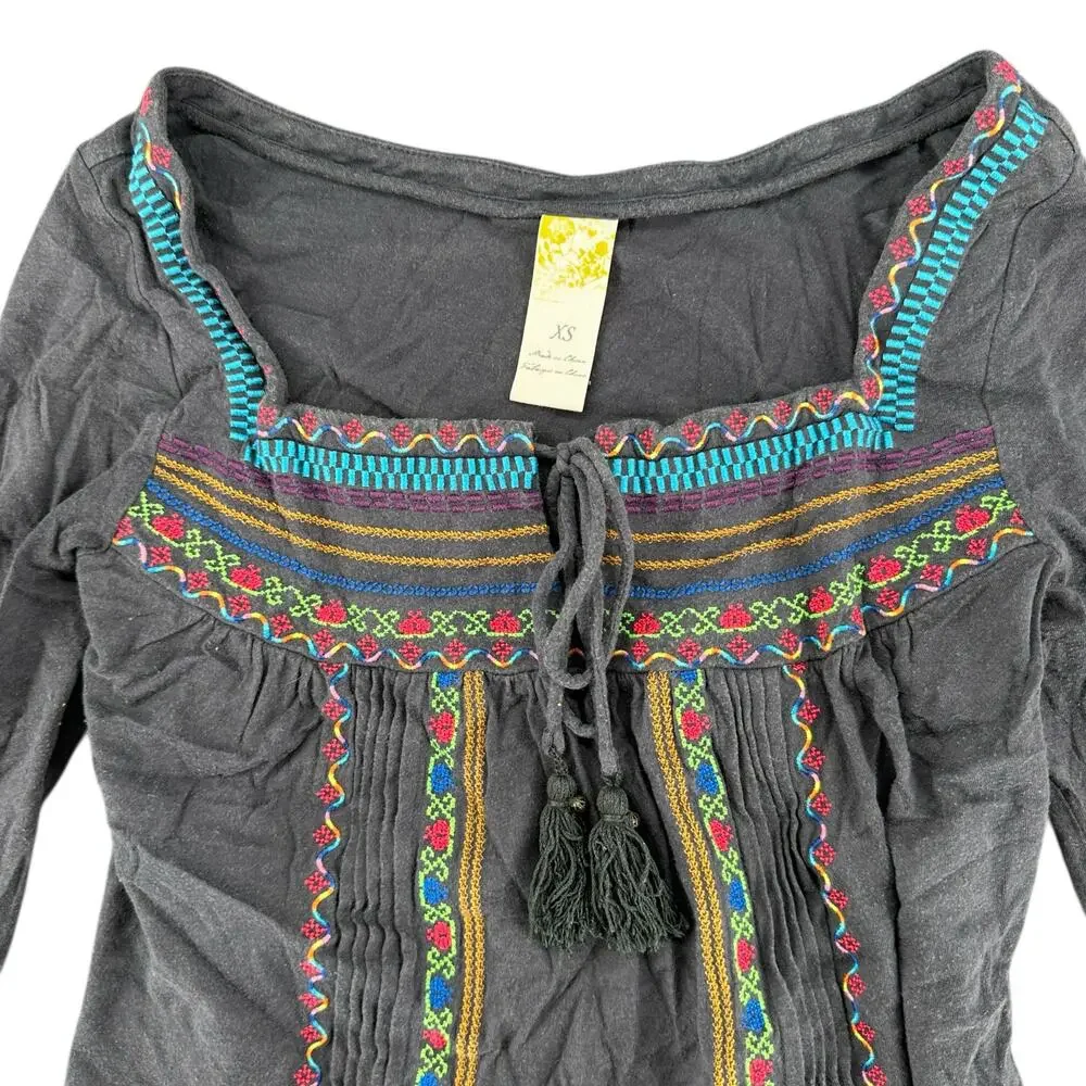Altar'd State Blue Boho Baby Doll T-Shirt Top XS Embroidered Cotton Cottage - Picture 3 of 9